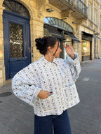 Veste upcyclée matelassée blanche à motifs