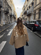 Manteau upcyclé laine marron clair à fleurs vintage