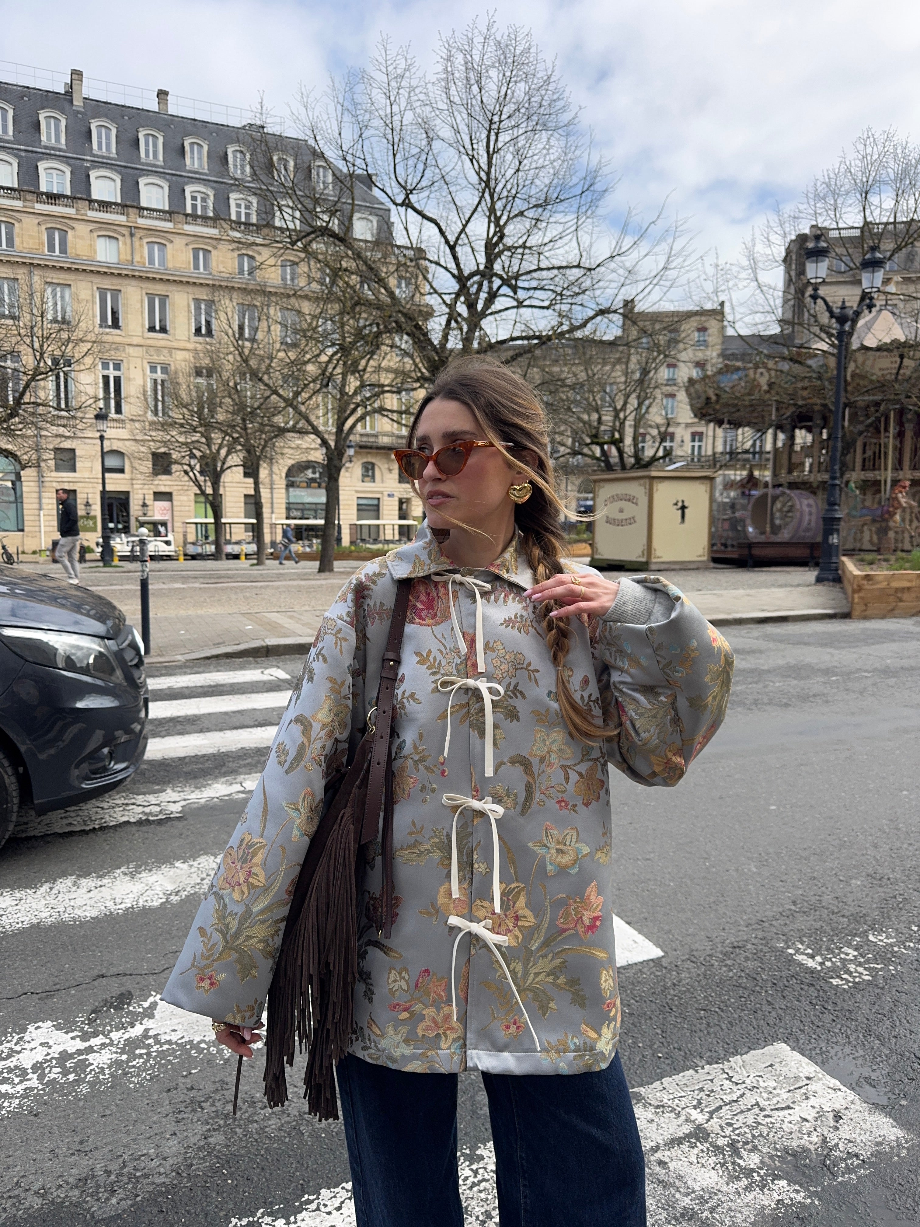 Veste upcyclée bleu-vert satiné à motifs vintage