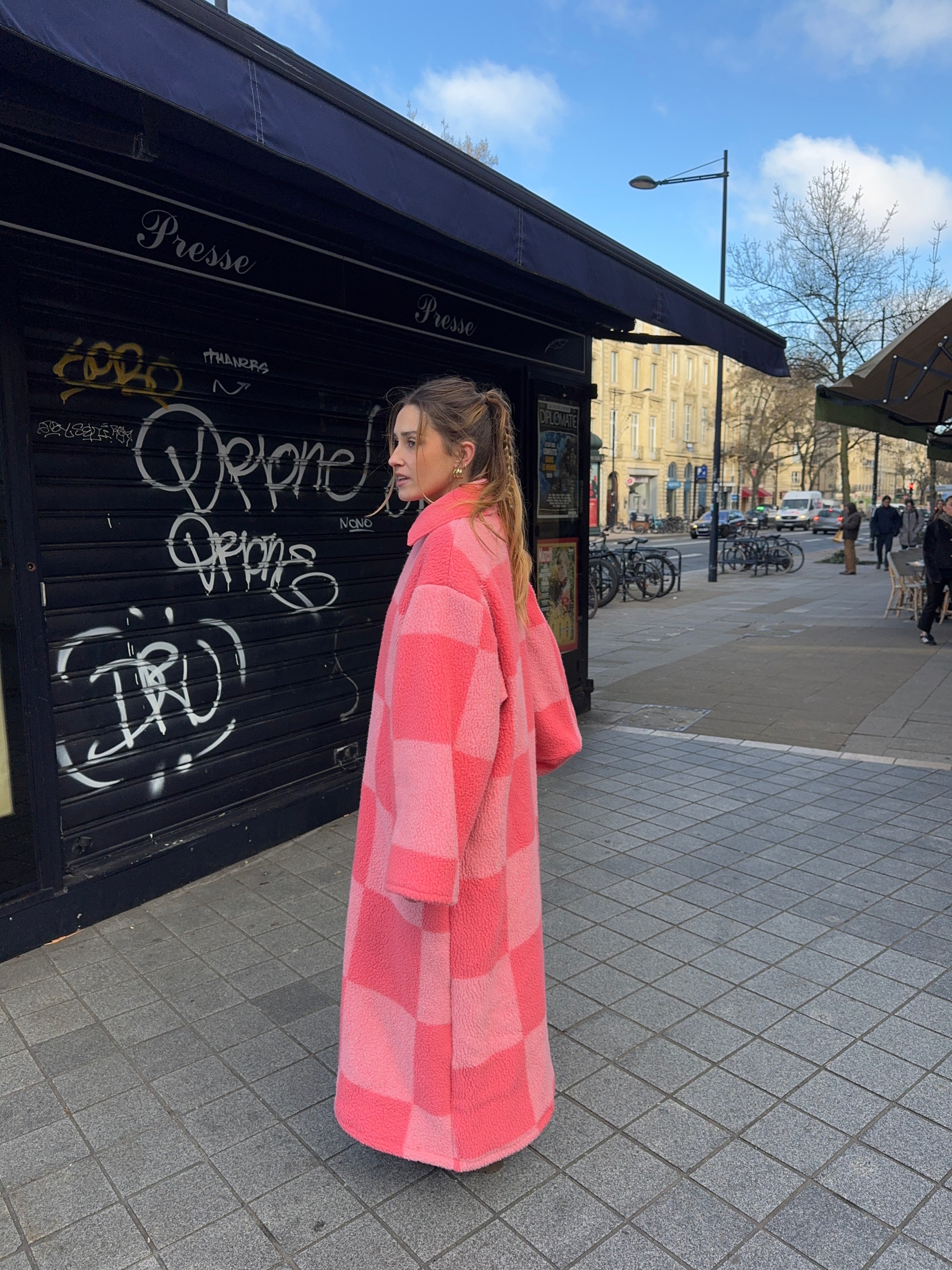 Manteau long upcyclé laine rose vintage