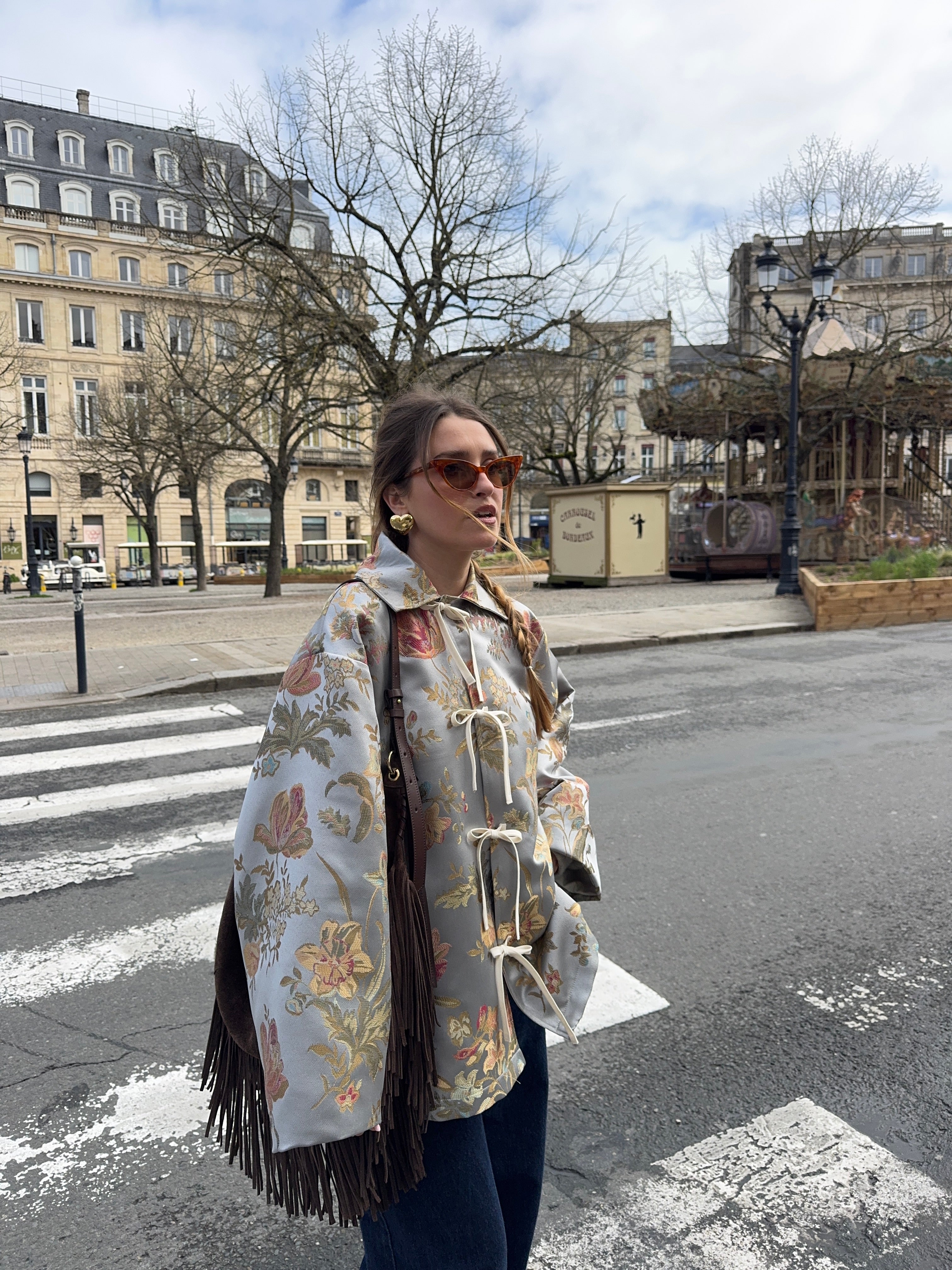 Veste upcyclée bleu-vert satiné à motifs vintage
