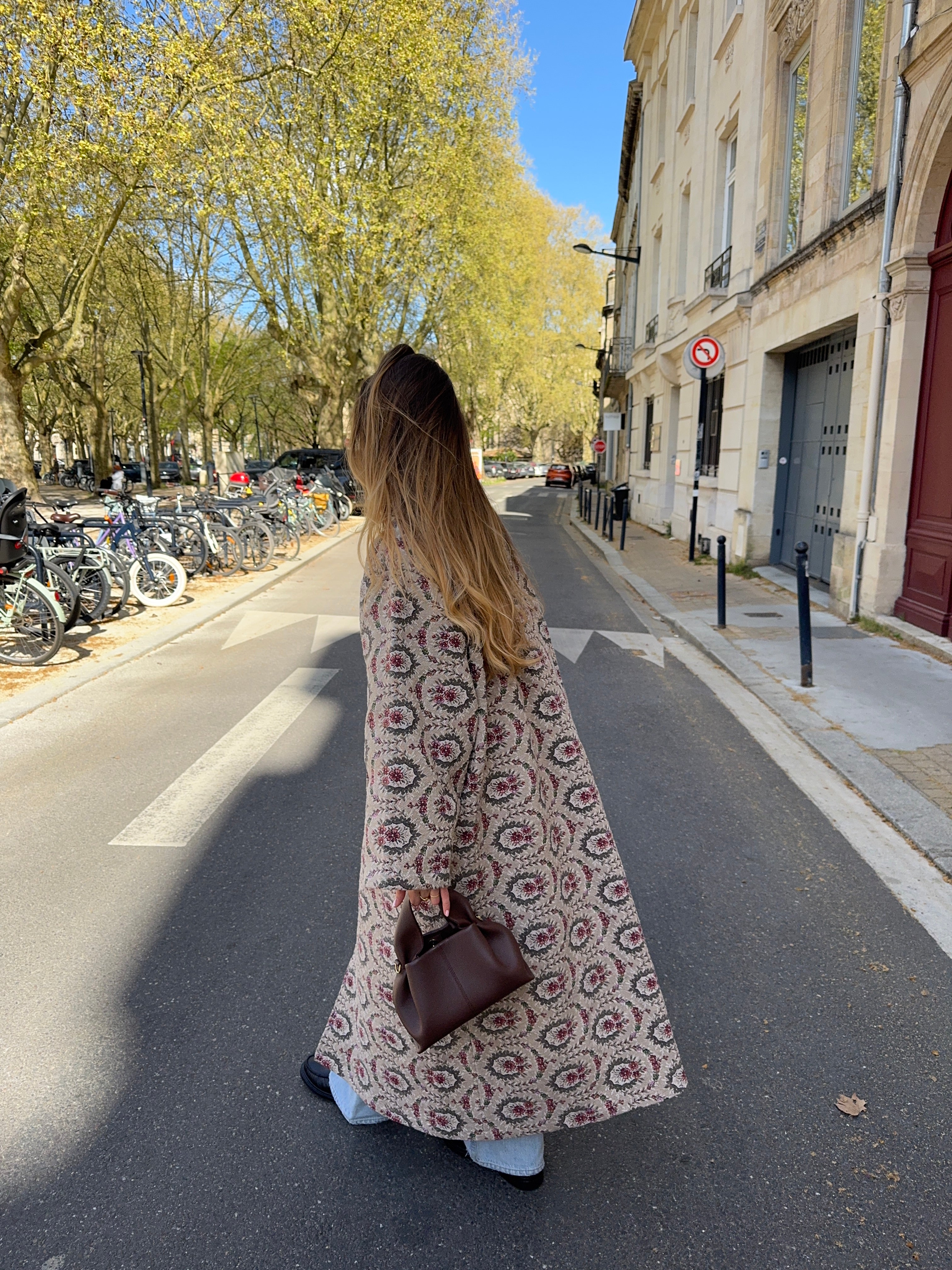 Manteau long upcyclé à motifs fleurs vintage