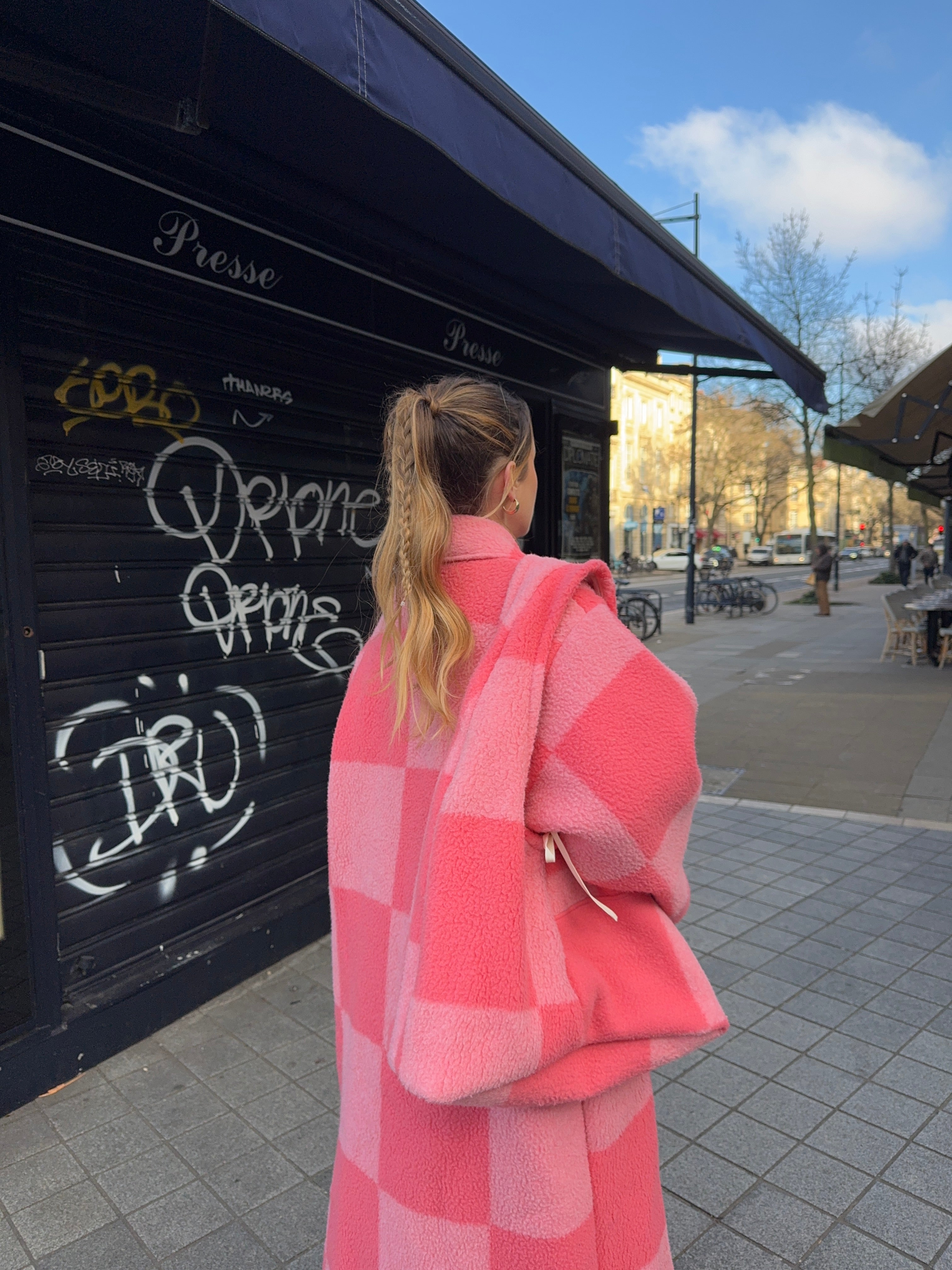 Manteau long upcyclé laine rose vintage