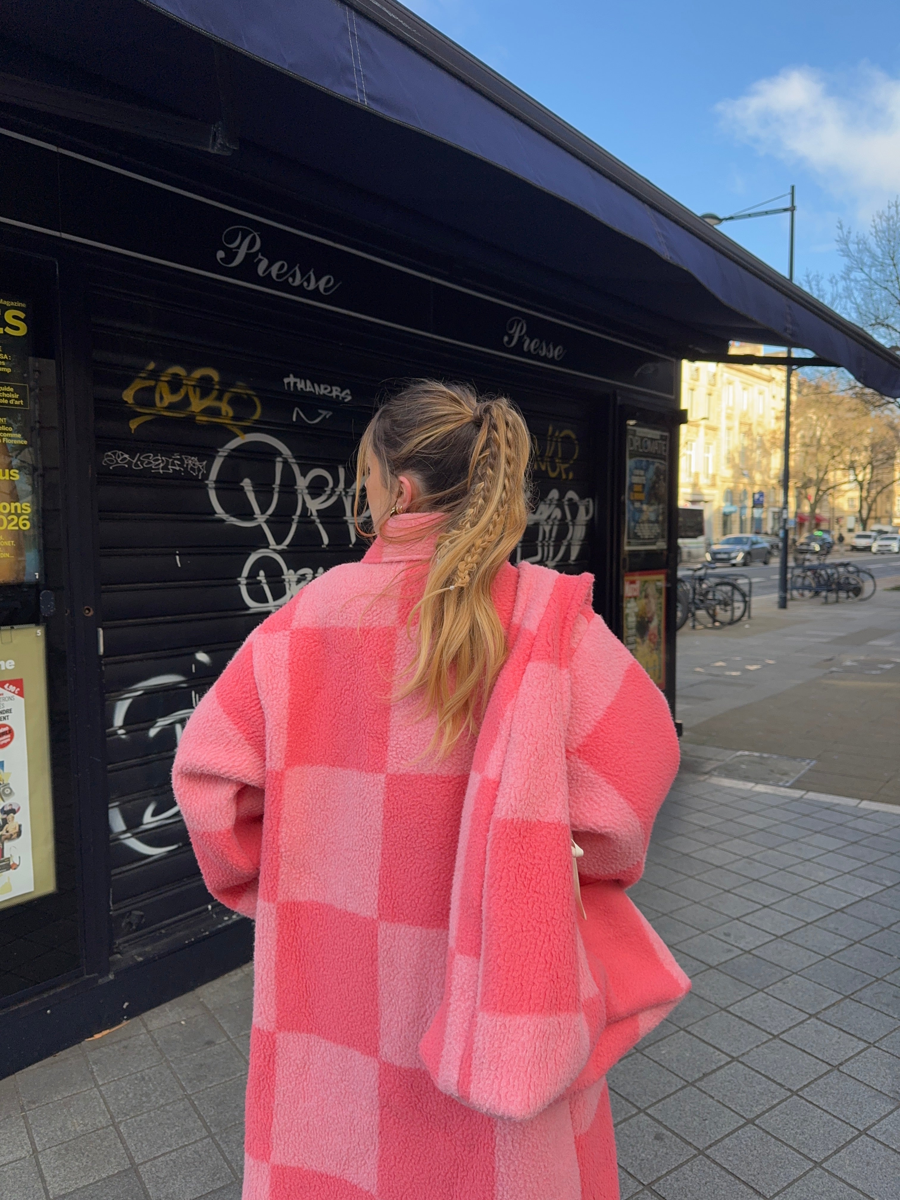 Manteau long upcyclé laine rose vintage