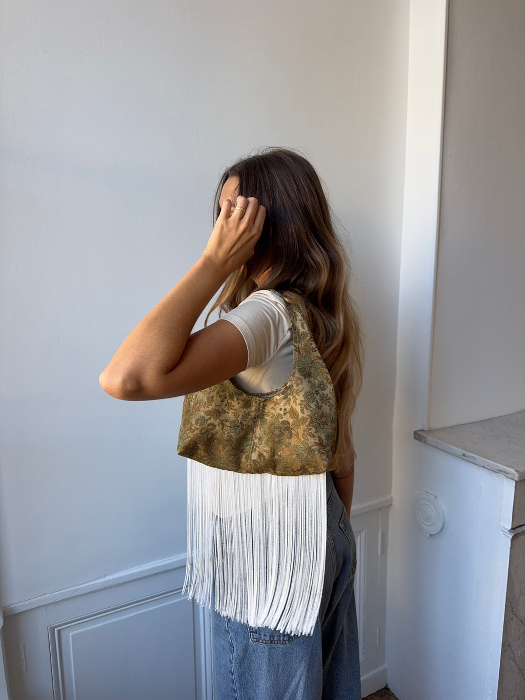 Sac upcyclé à motifs et franges