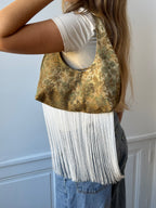 Sac upcyclé à motifs et franges