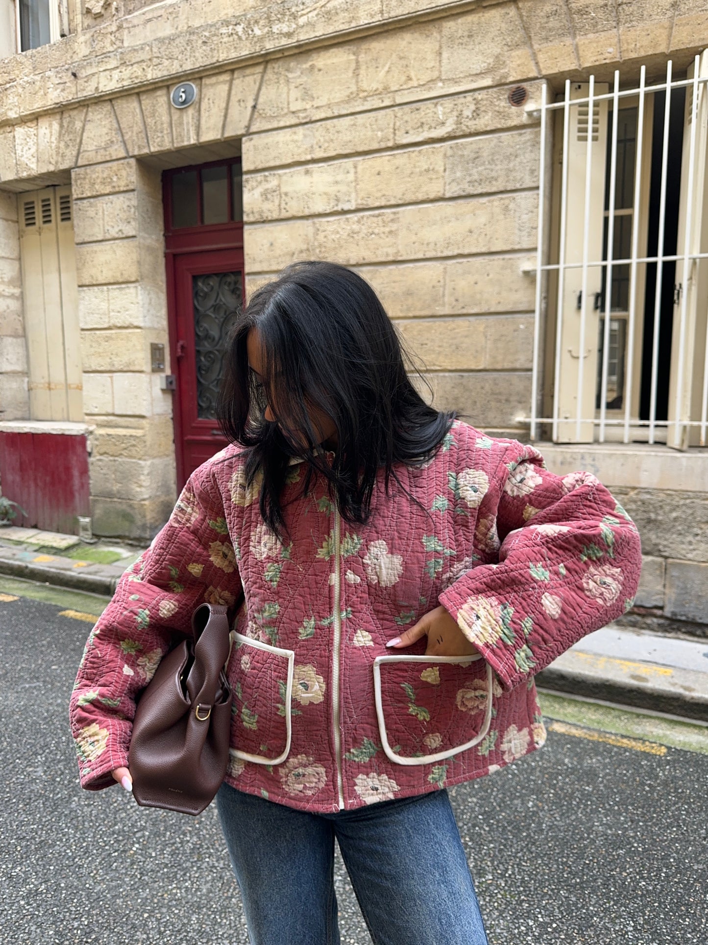 Veste upcyclée matelassée bordeaux fleurie