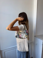 Sac upcyclé à fleurs et franges