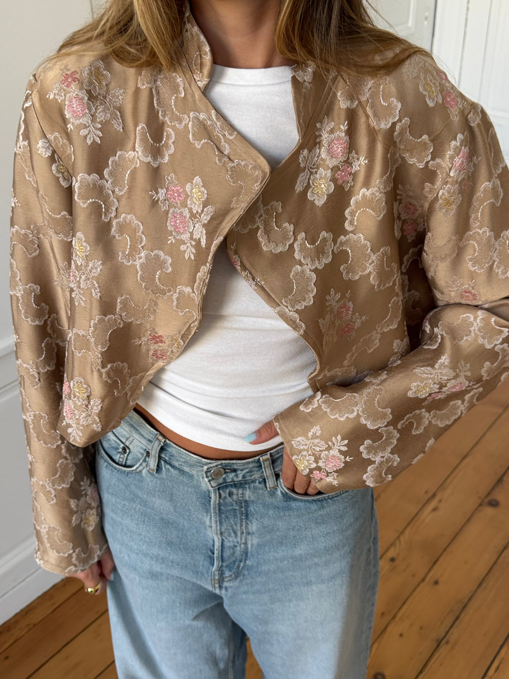 Veste courte upcyclée satinée marron clair - XL