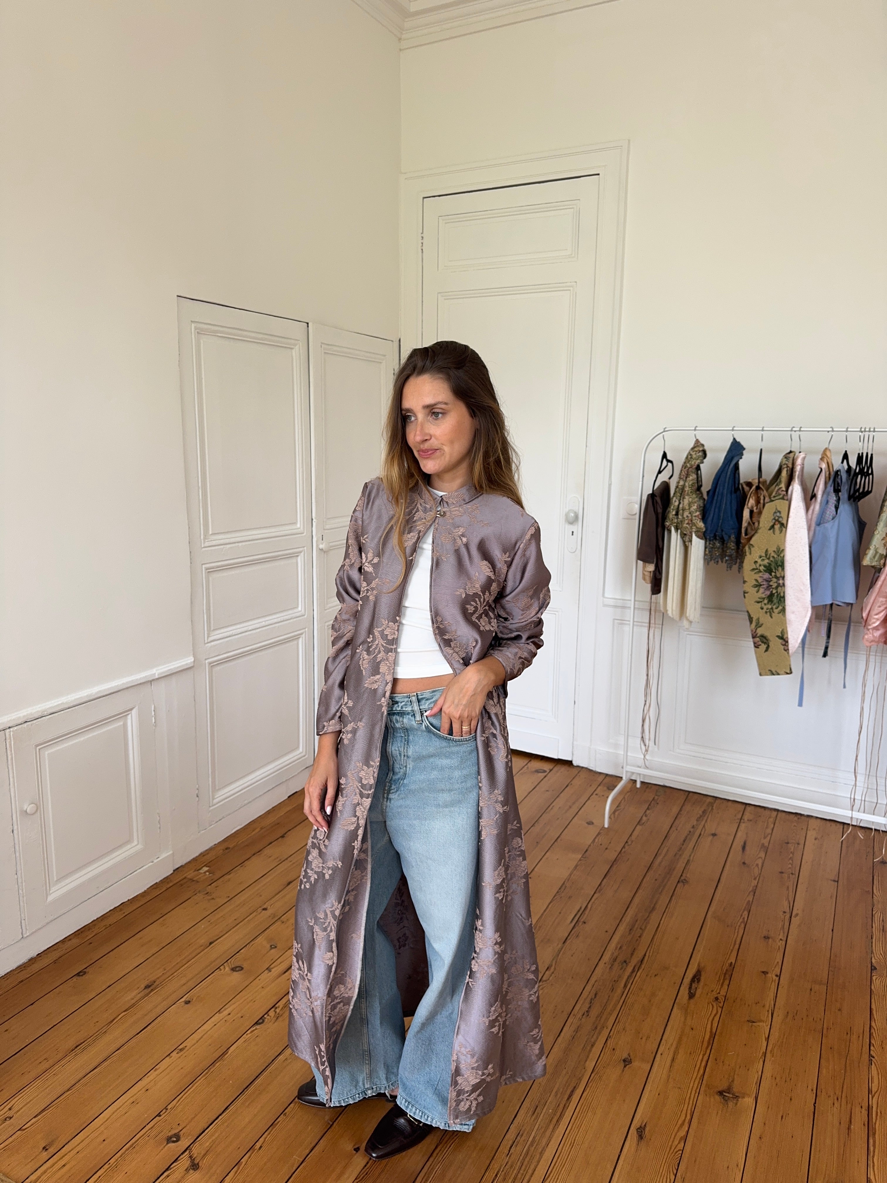 Veste longue upcyclée satinée - M