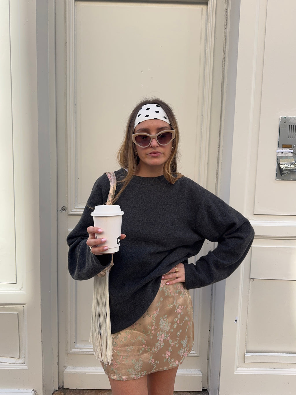 Jupe upcyclée satinée cuivrée à motifs vintage