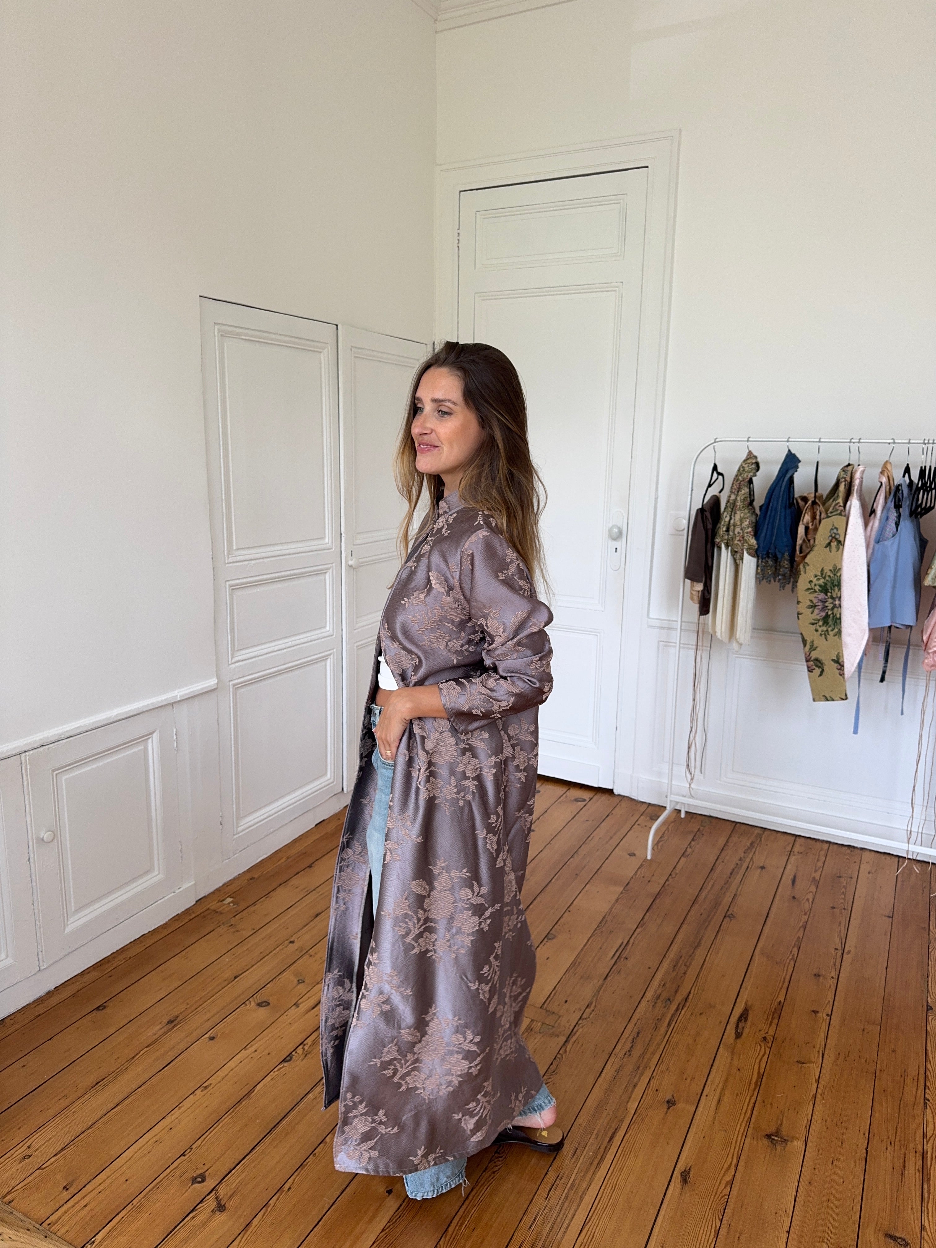Veste longue upcyclée satinée - M