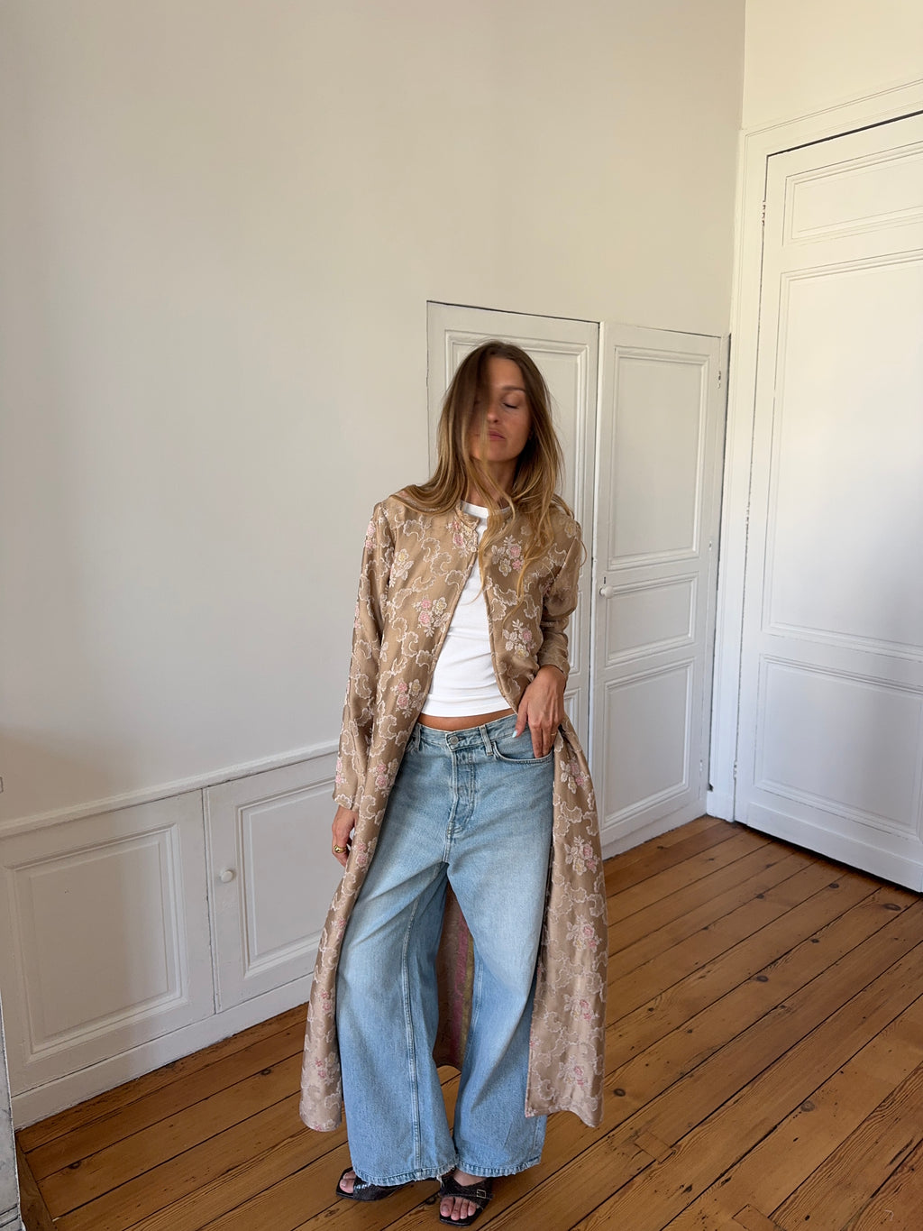 Veste longue upcyclée satinée marron clair - S