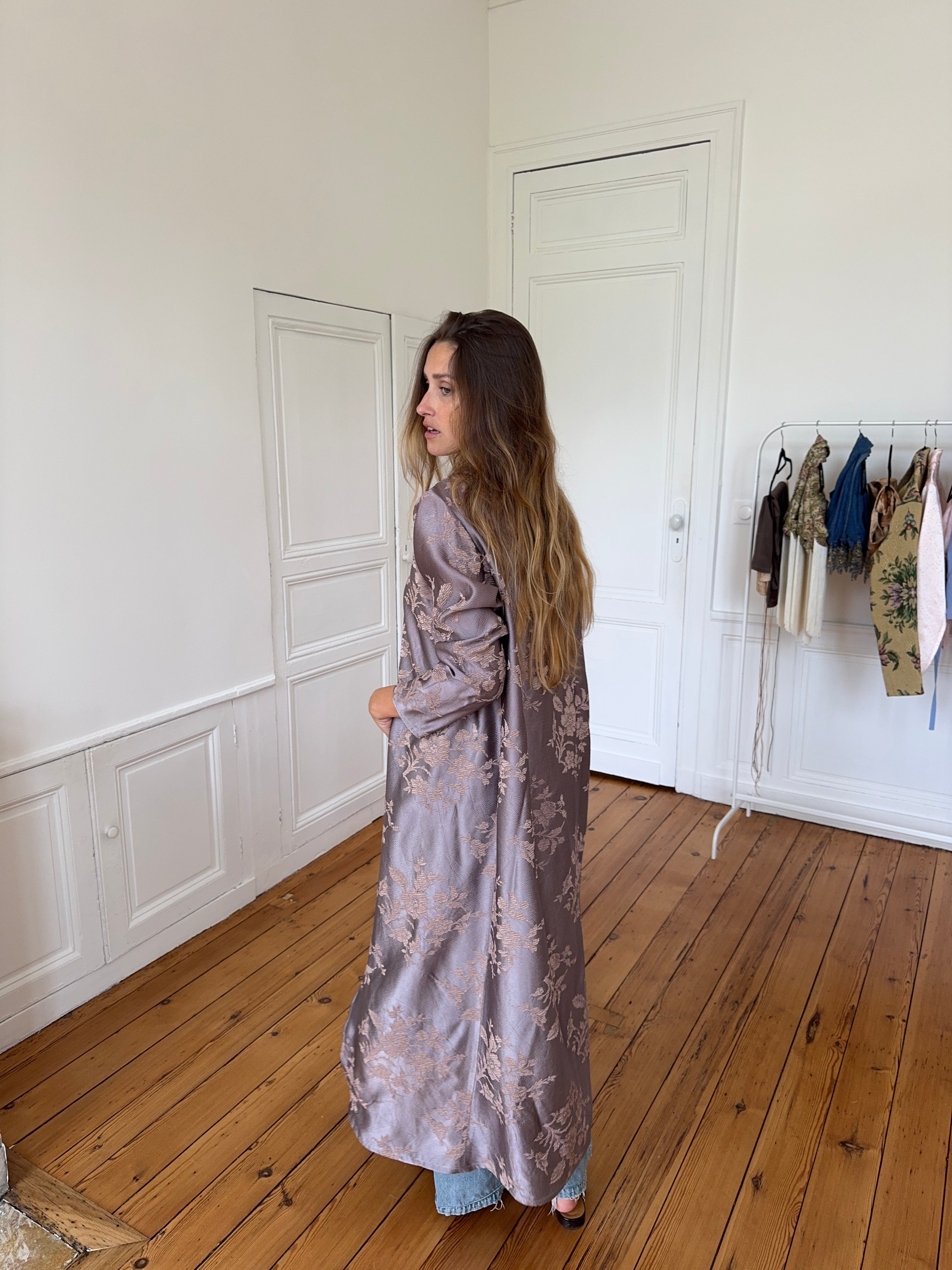 Veste longue upcyclée satinée - M
