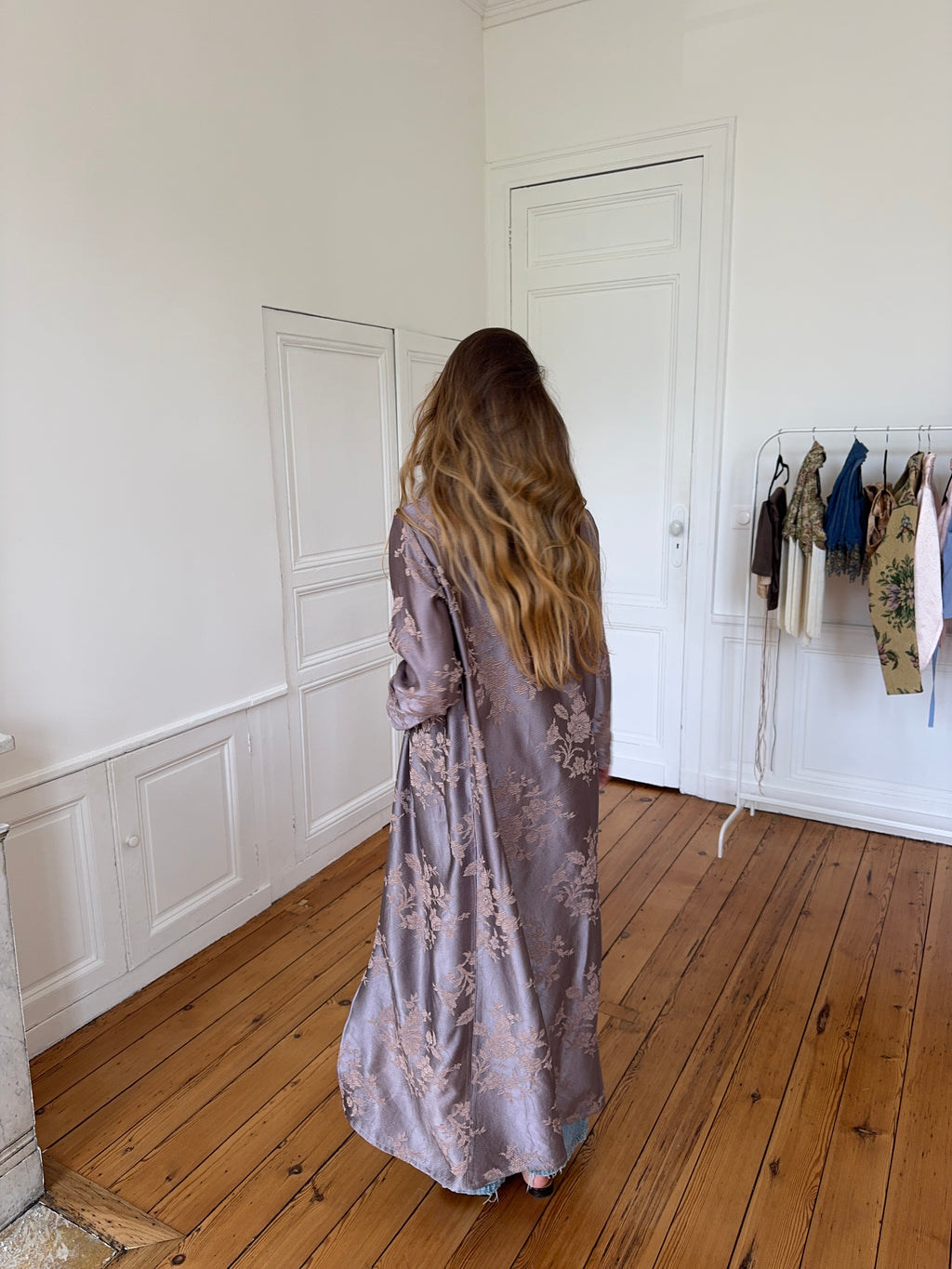 Veste longue upcyclée satinée - M