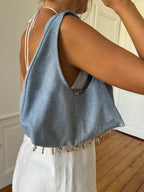 Sac upcyclé denim clair et perles