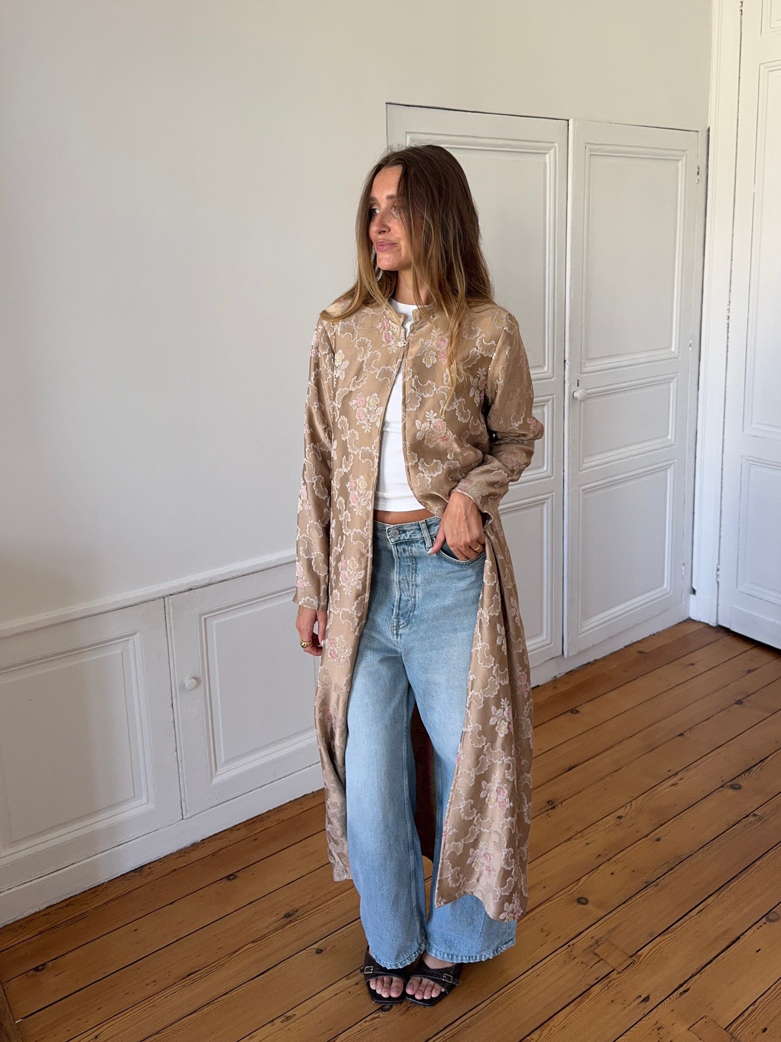 Veste longue upcyclée satinée marron clair - S