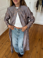 Veste longue upcyclée satinée - M
