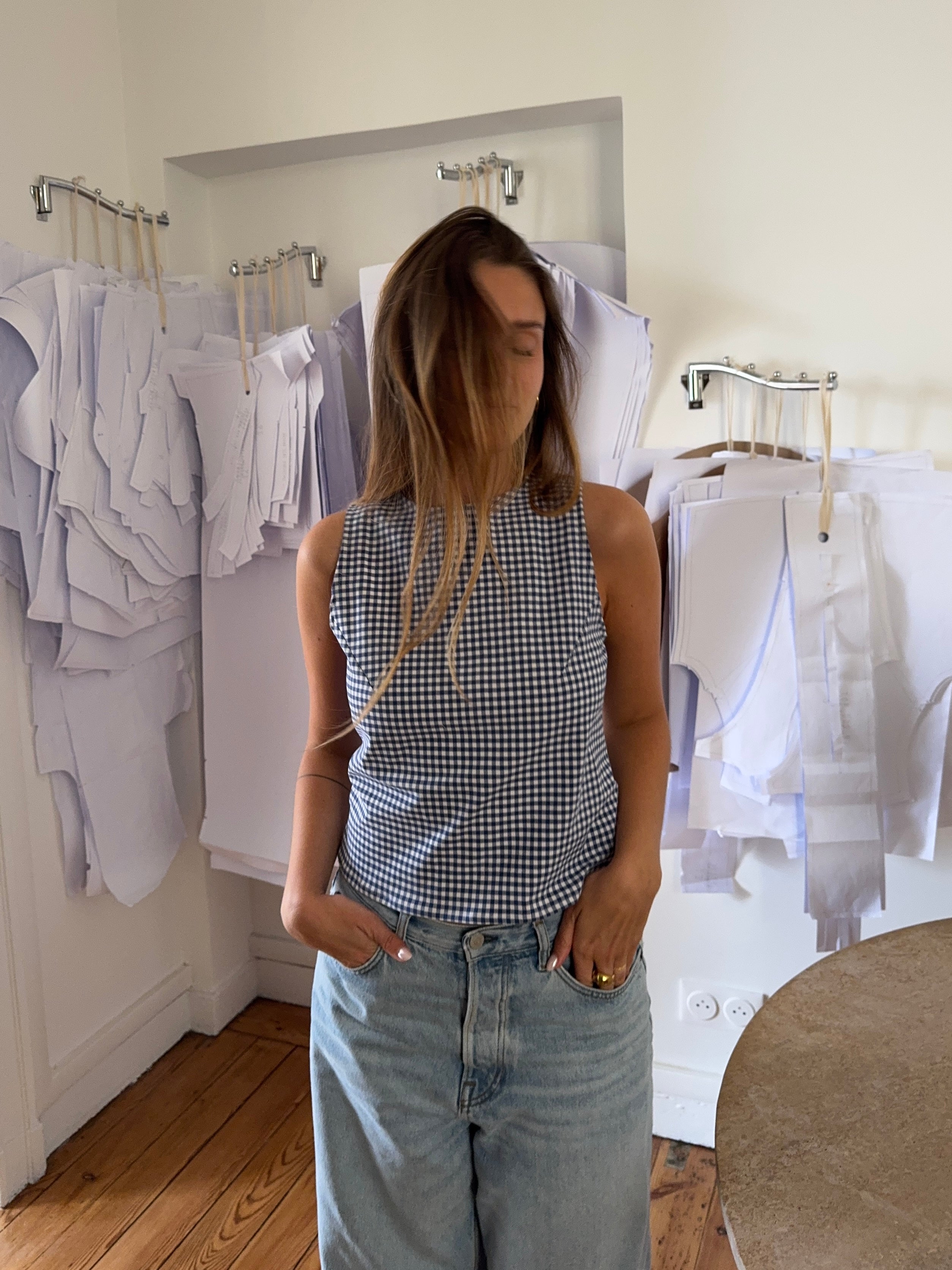 Top dos nu upcyclé vichy bleu foncé