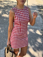 Robe dos nu vichy rouge