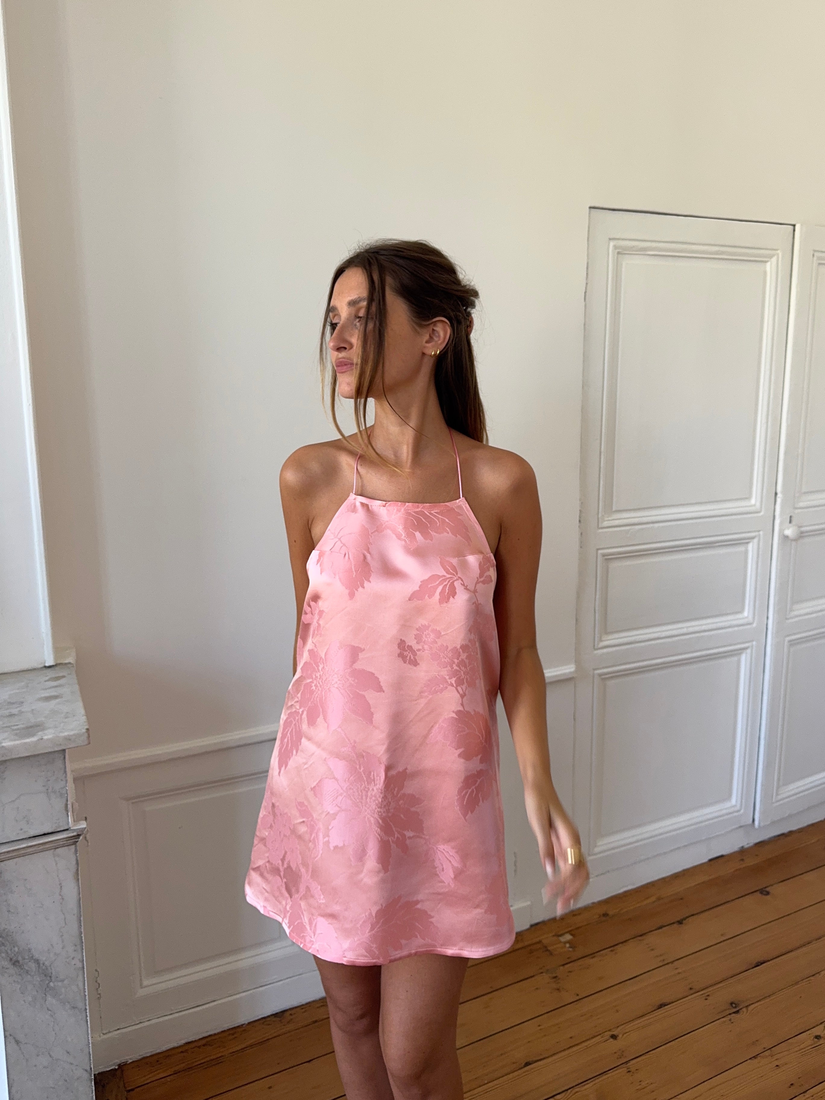 Robe dos nu upcyclée satinée rose - XS/S