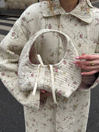 Sac upcyclé matelassé écru à fleurs vintage - petit