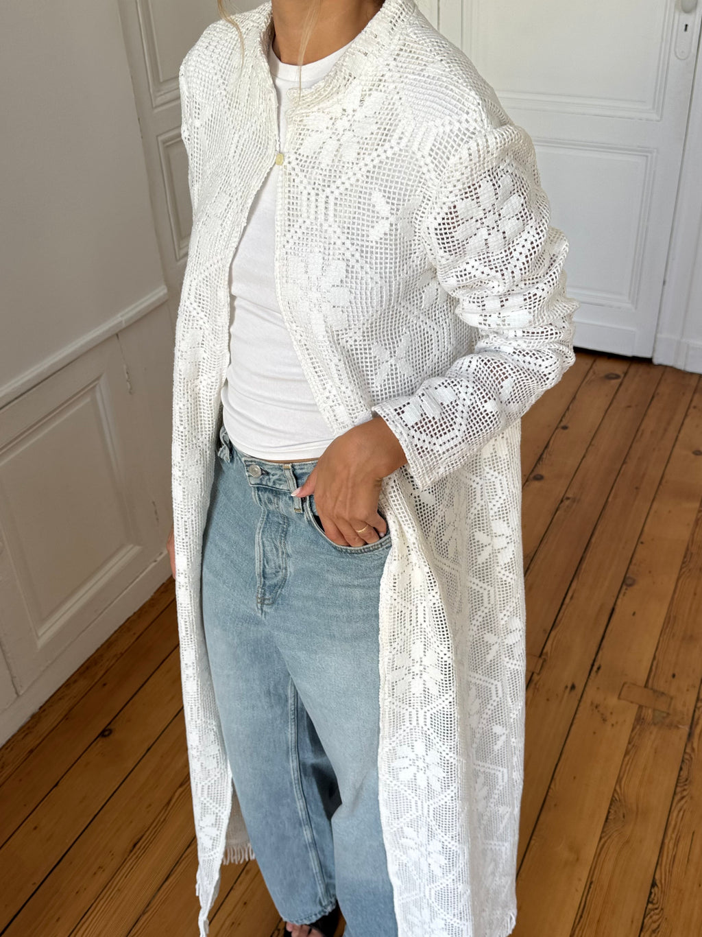 Veste longue upcyclée blanche et franges - S