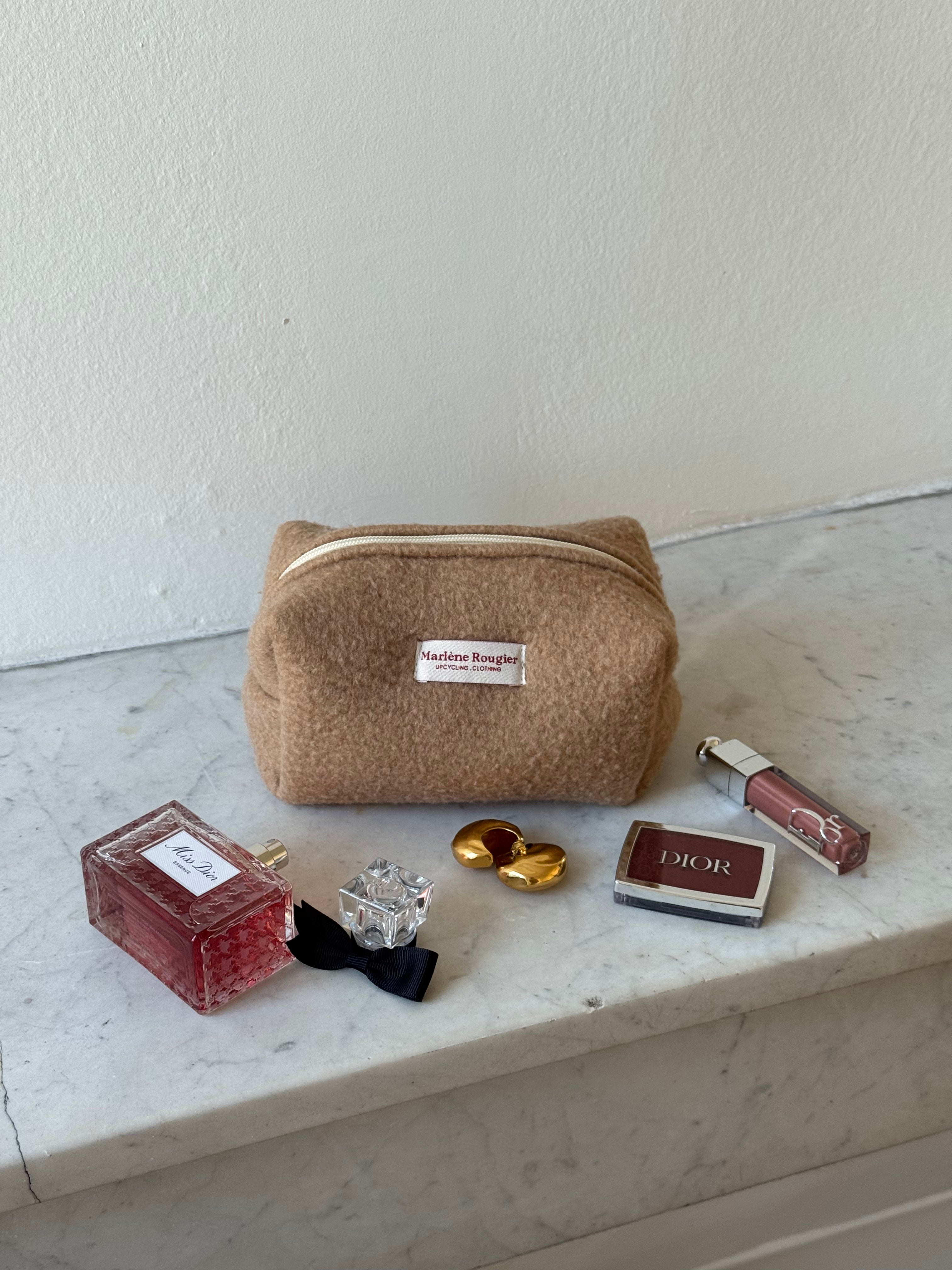 Trousse upcyclée laine marron clair vintage - petite