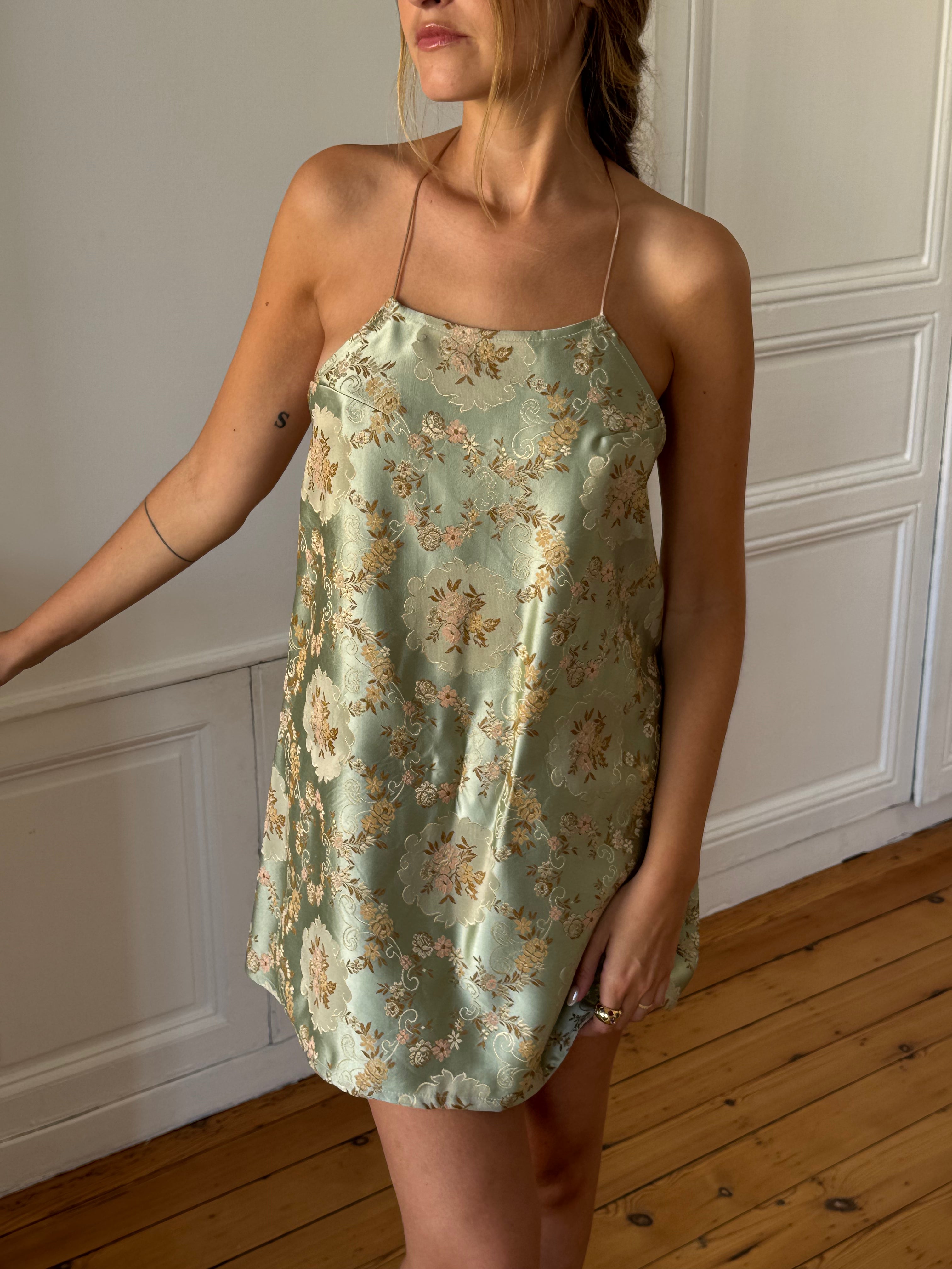 Robe dos nu upcyclée satinée verte - XS/S
