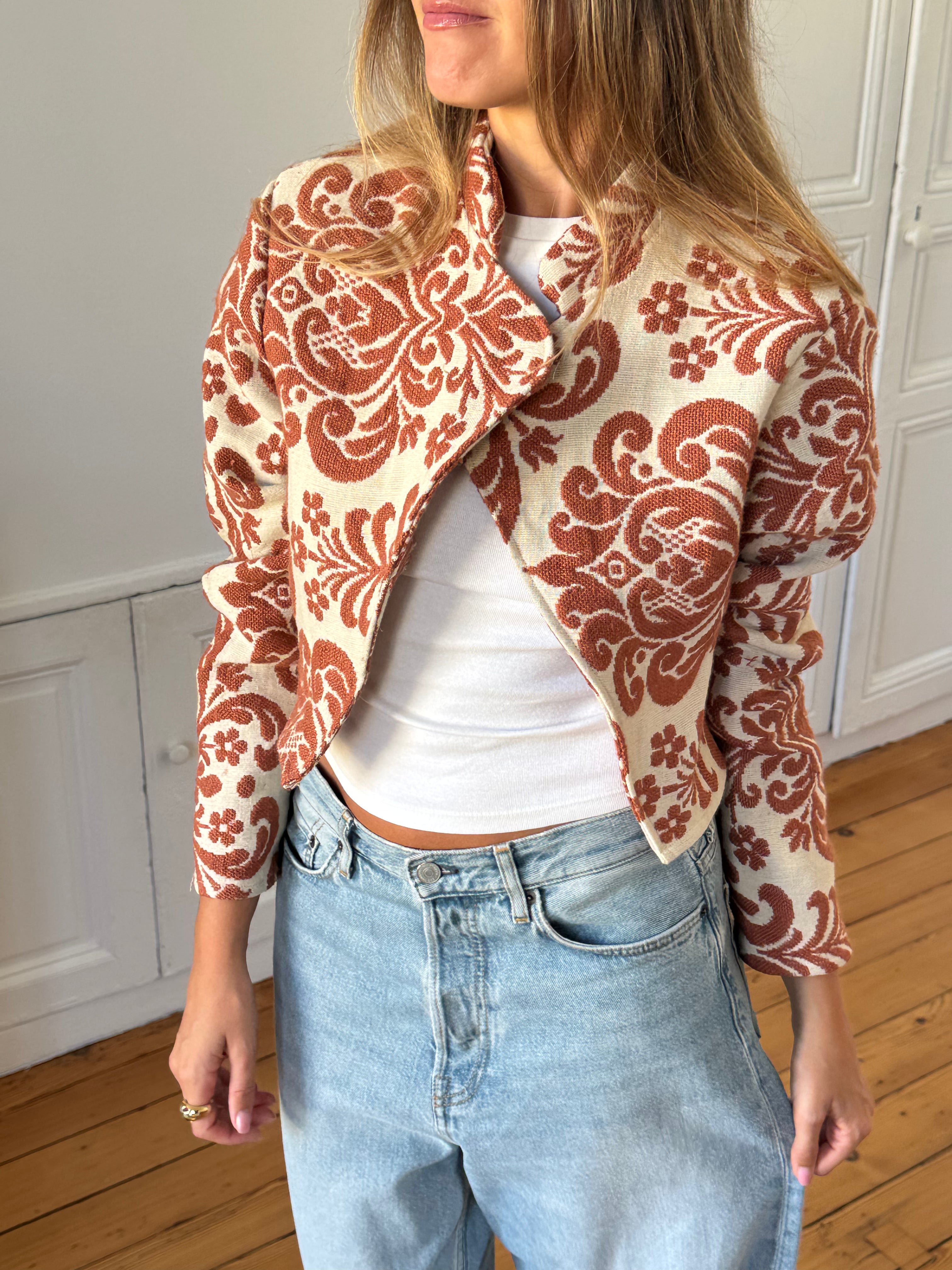 Veste courte upcyclée à motifs - S/M