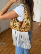Sac upcyclé à motifs et franges