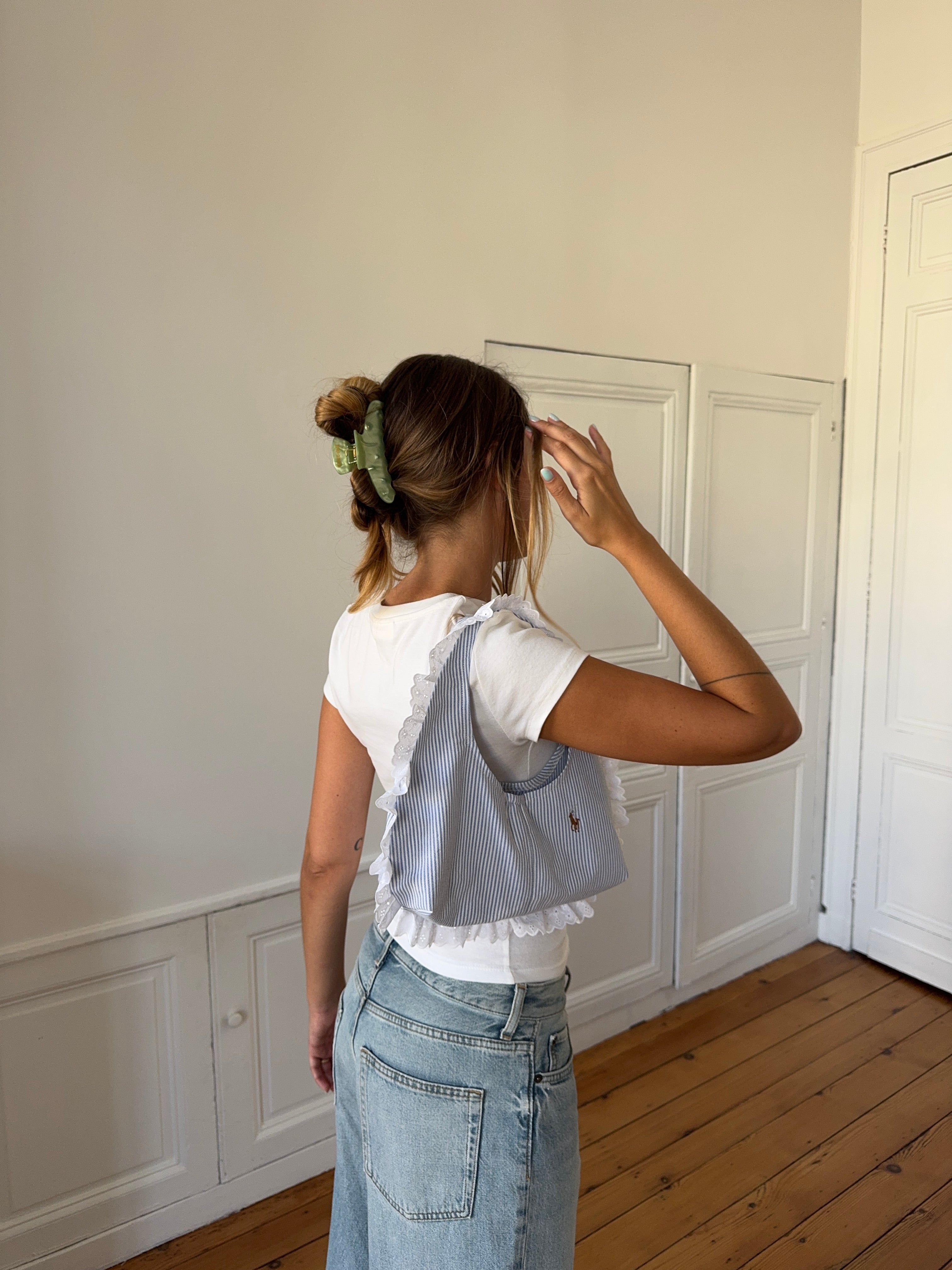 Sac upcyclé rayé et dentelle
