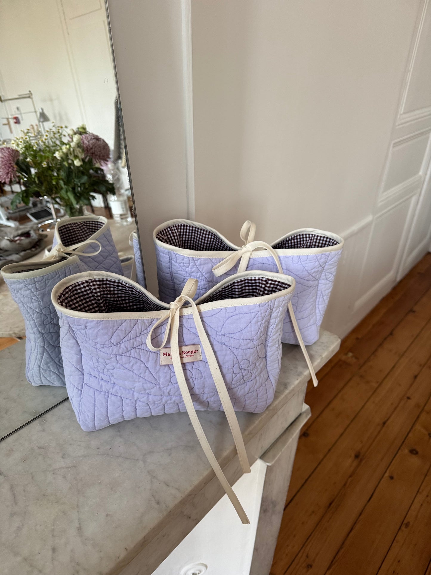 Trousse upcyclée matelassée lilas