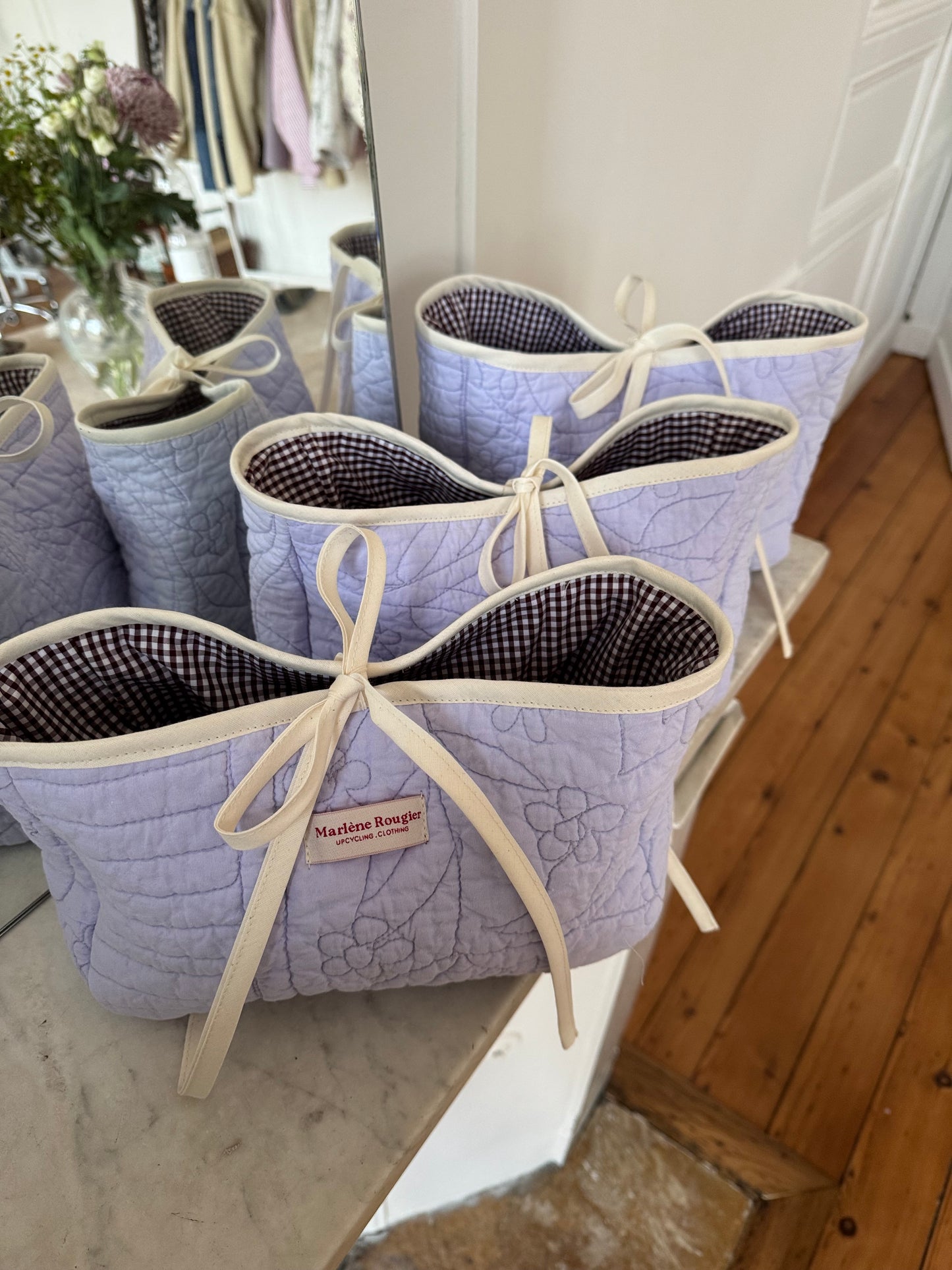 Trousse upcyclée matelassée lilas