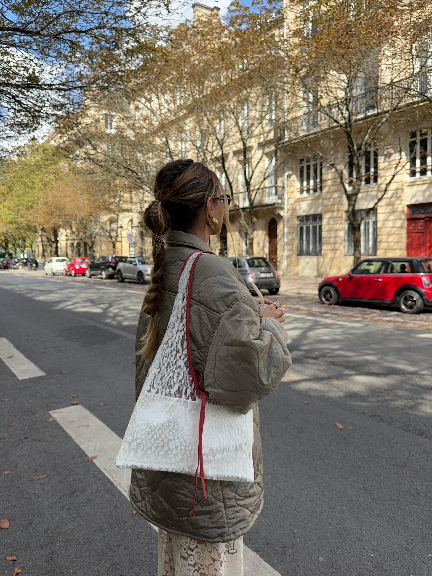 PRÉCOMMANDE : Sac en dentelle