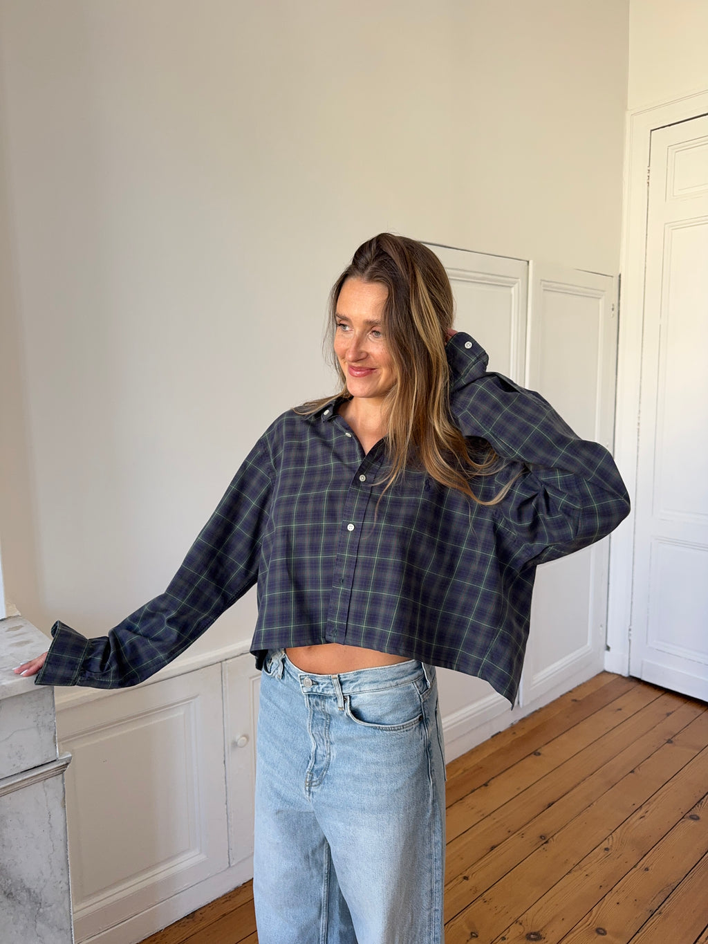 Chemise upcyclée dos nu à carreaux - S/M
