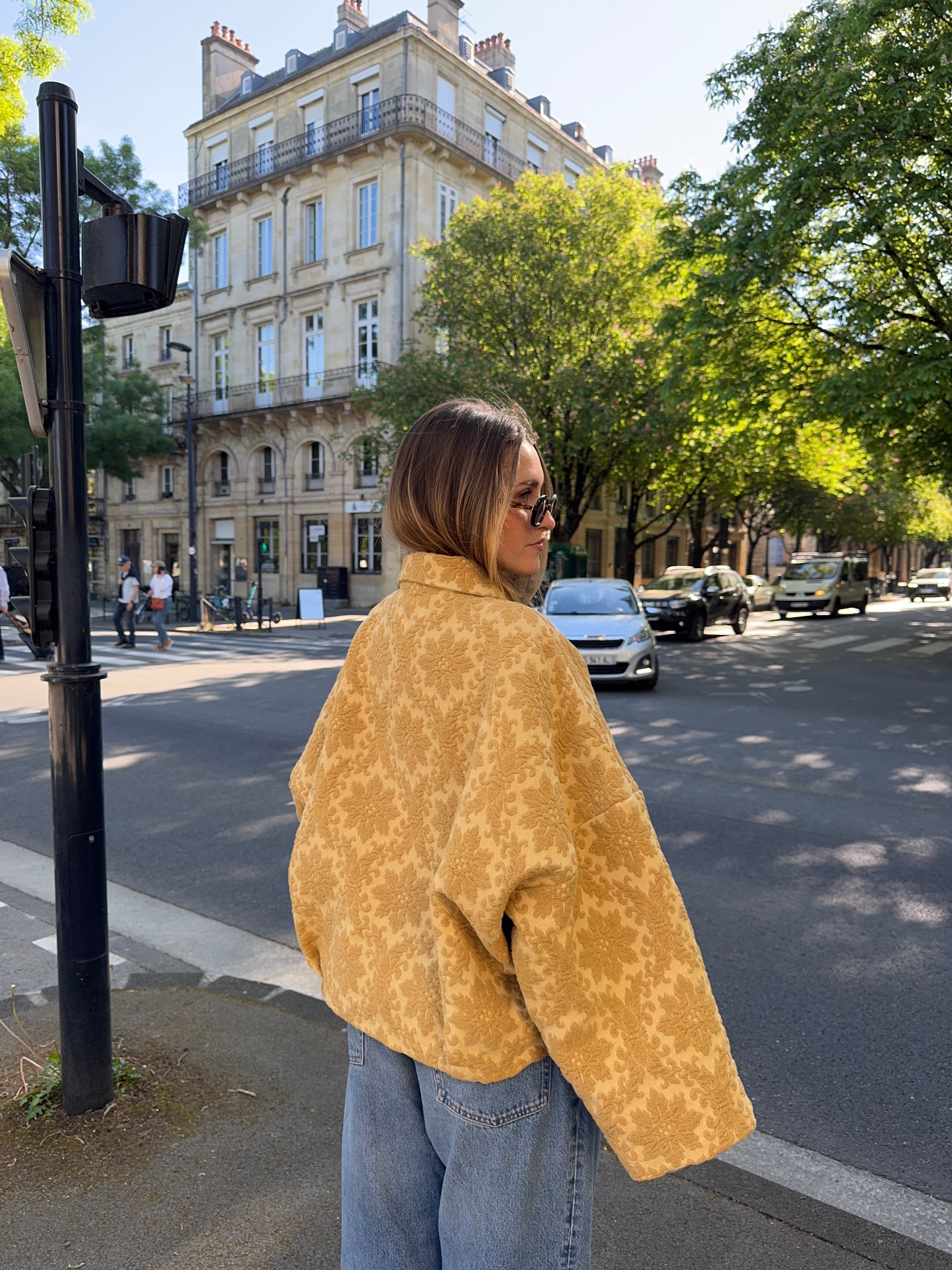 Bomber upcyclé jaune pâle à motifs texturés vintage