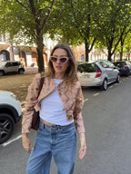 Veste courte upcyclée satinée cuivrée à motifs texturés vintage