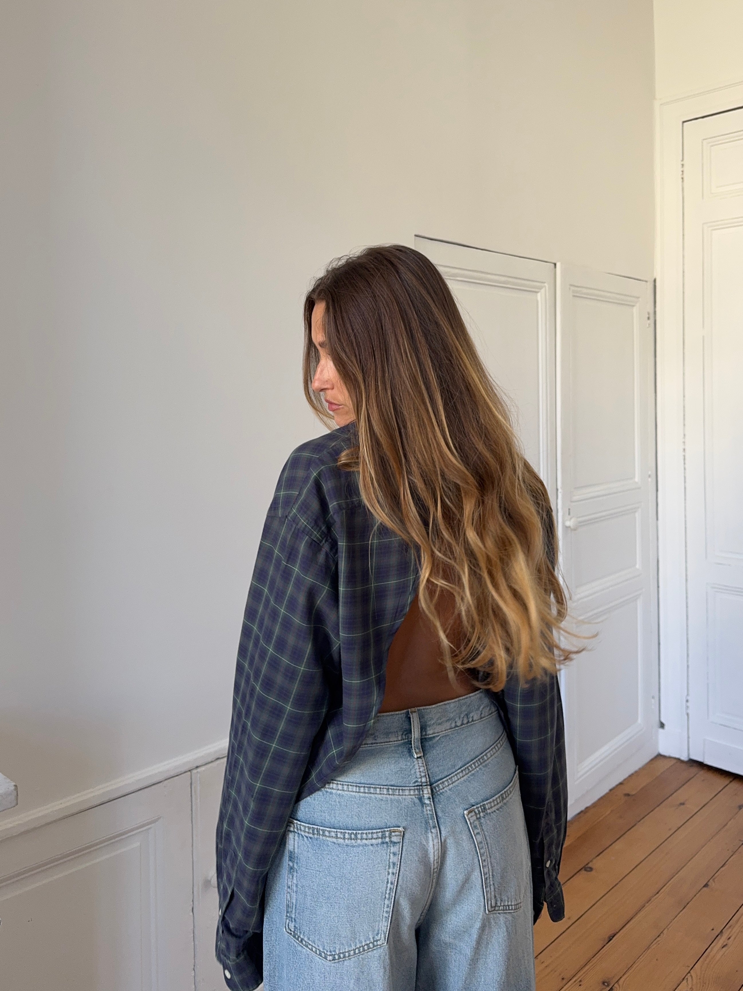 Chemise upcyclée dos nu à carreaux - S/M