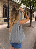 Sac nœud à rayures blanches et noires
