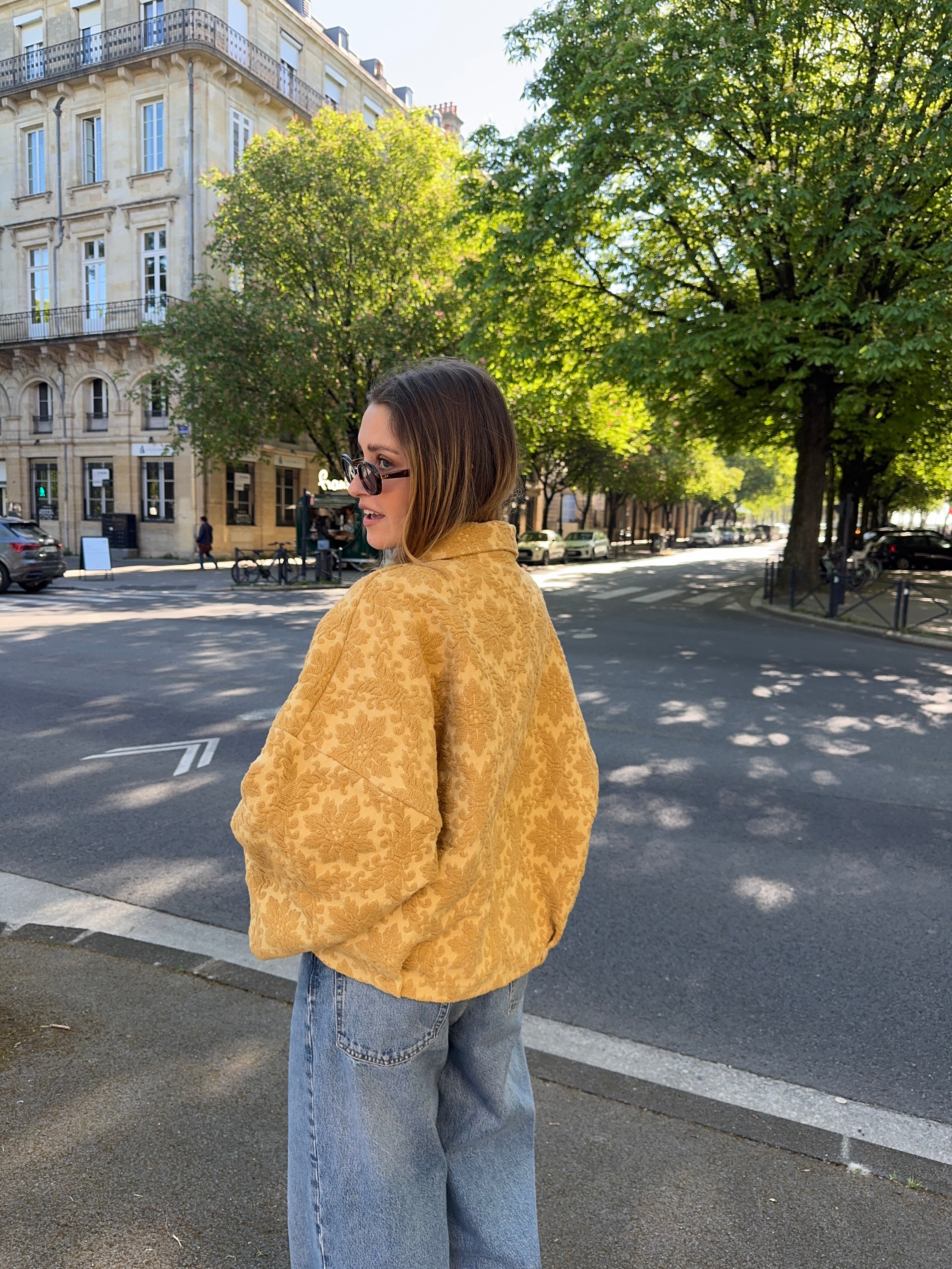 Bomber upcyclé jaune pâle à motifs texturés vintage