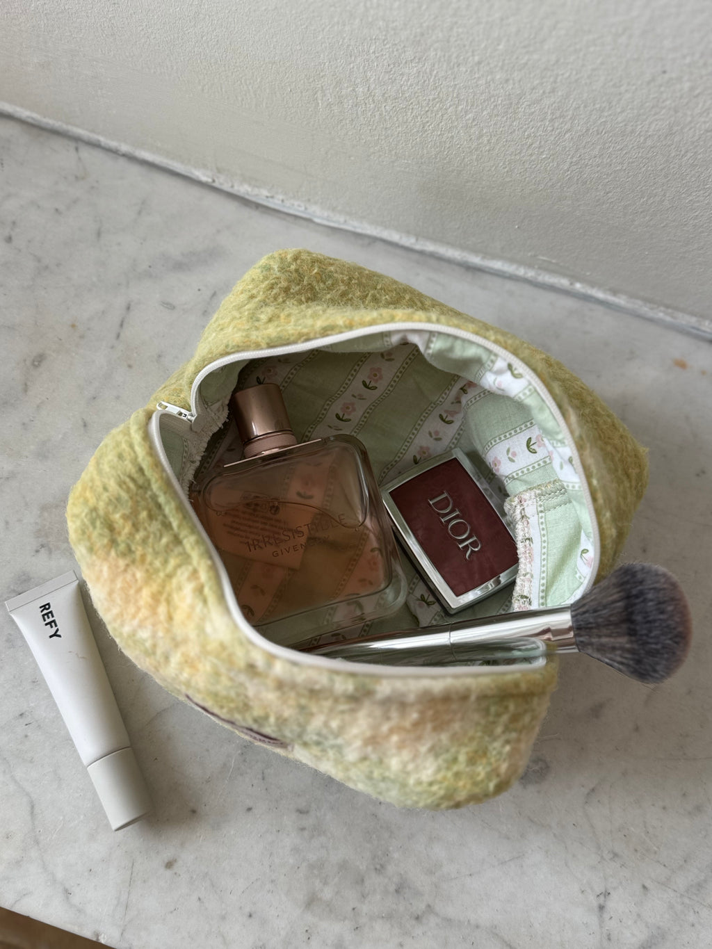 Trousse upcyclée laine vert clair vintage - petite