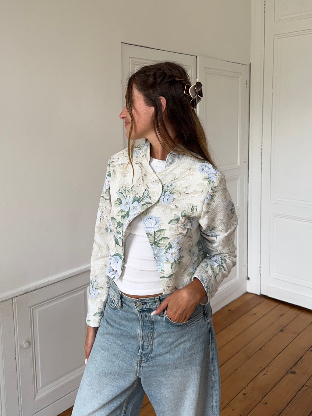 Veste courte upcyclée à fleurs - S