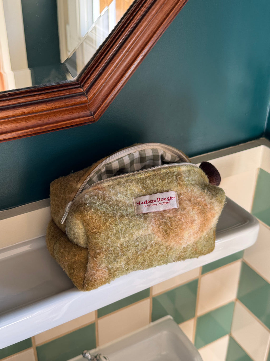 Trousse upcyclée laine vintage