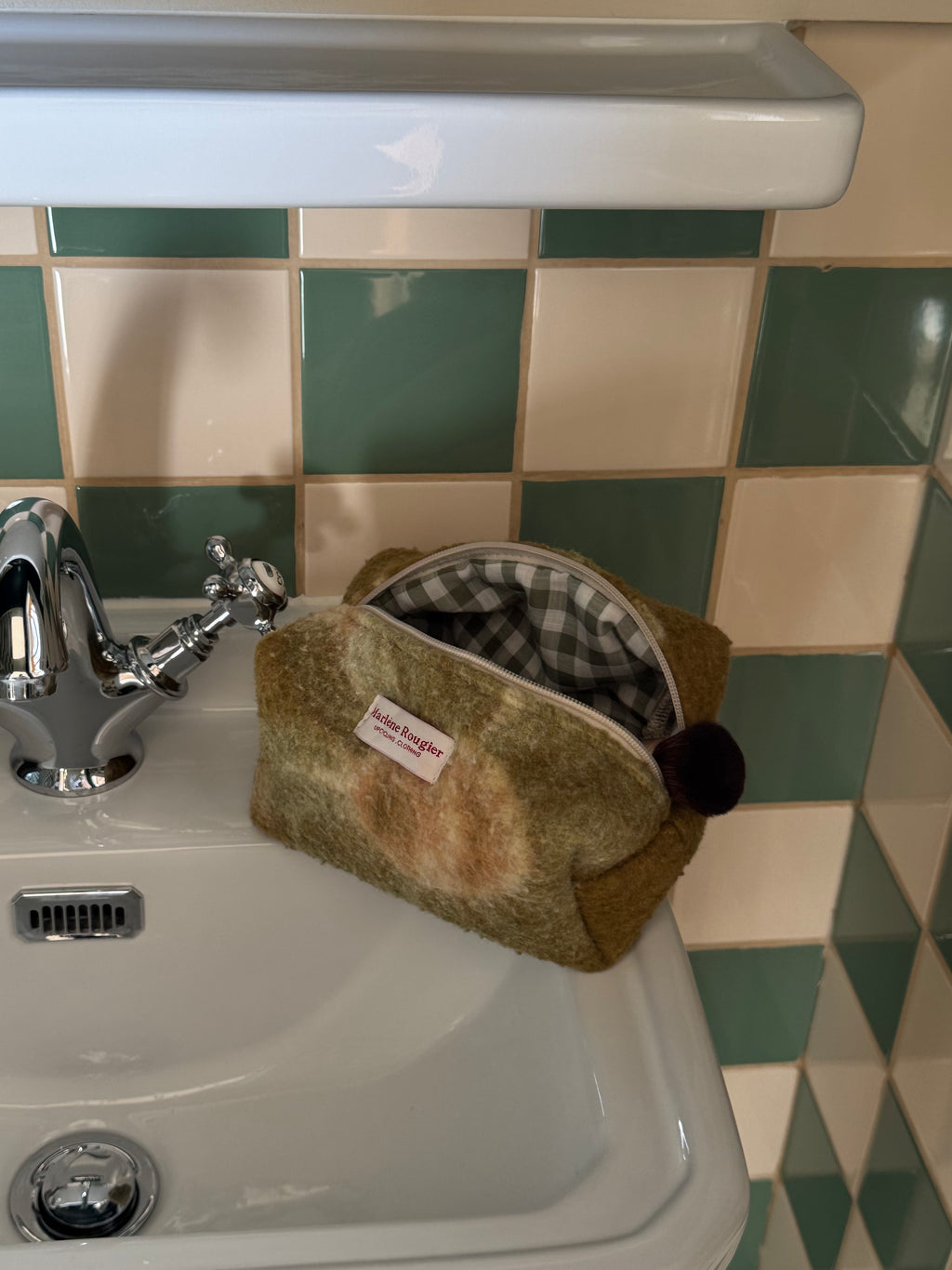 Trousse upcyclée laine vintage