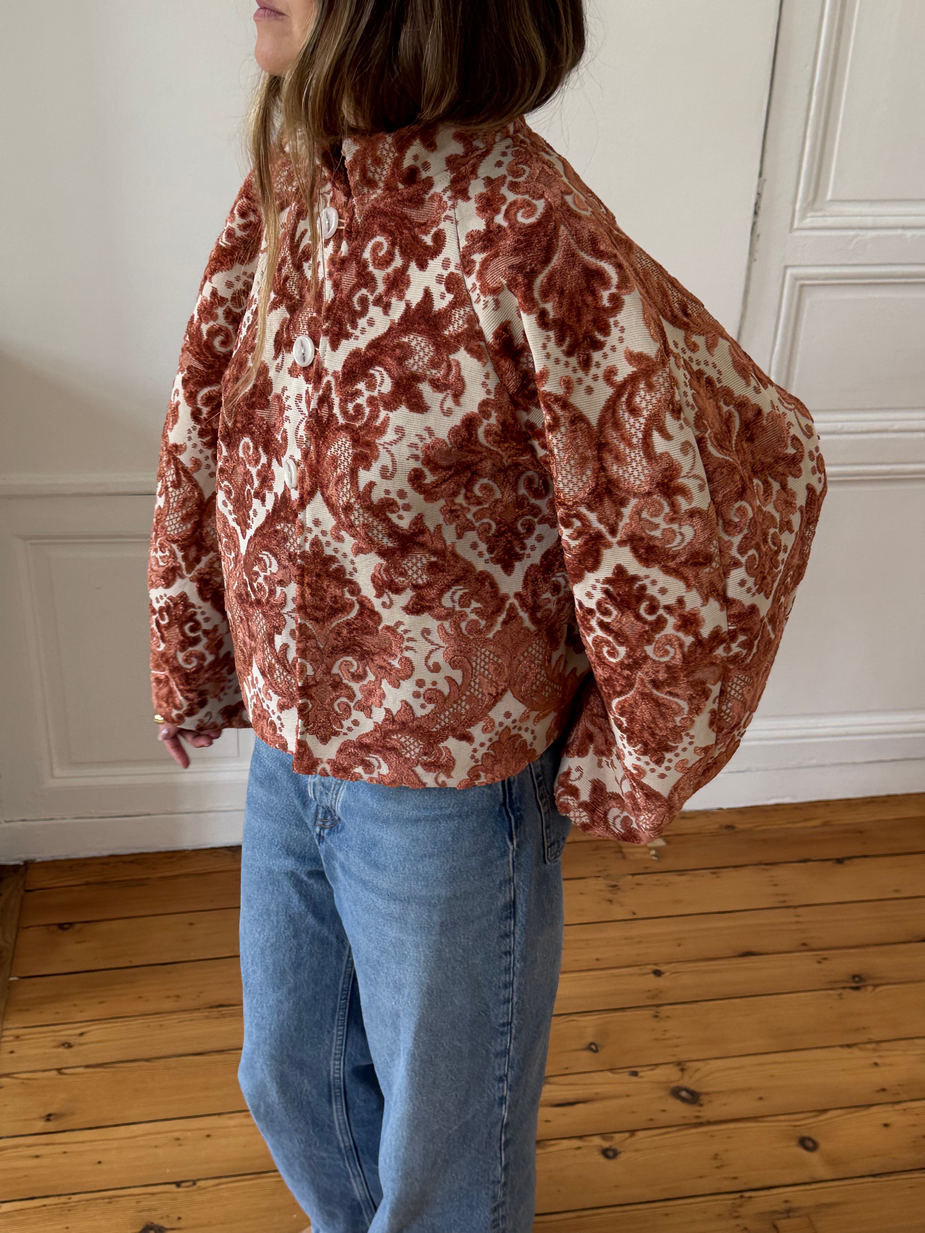 Veste upcyclée à motifs - T2