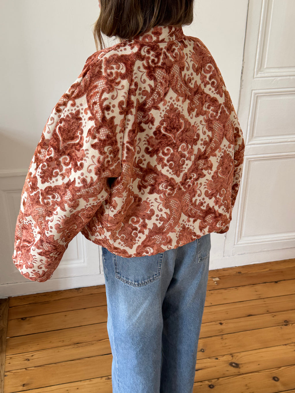 Veste upcyclée à motifs - T2