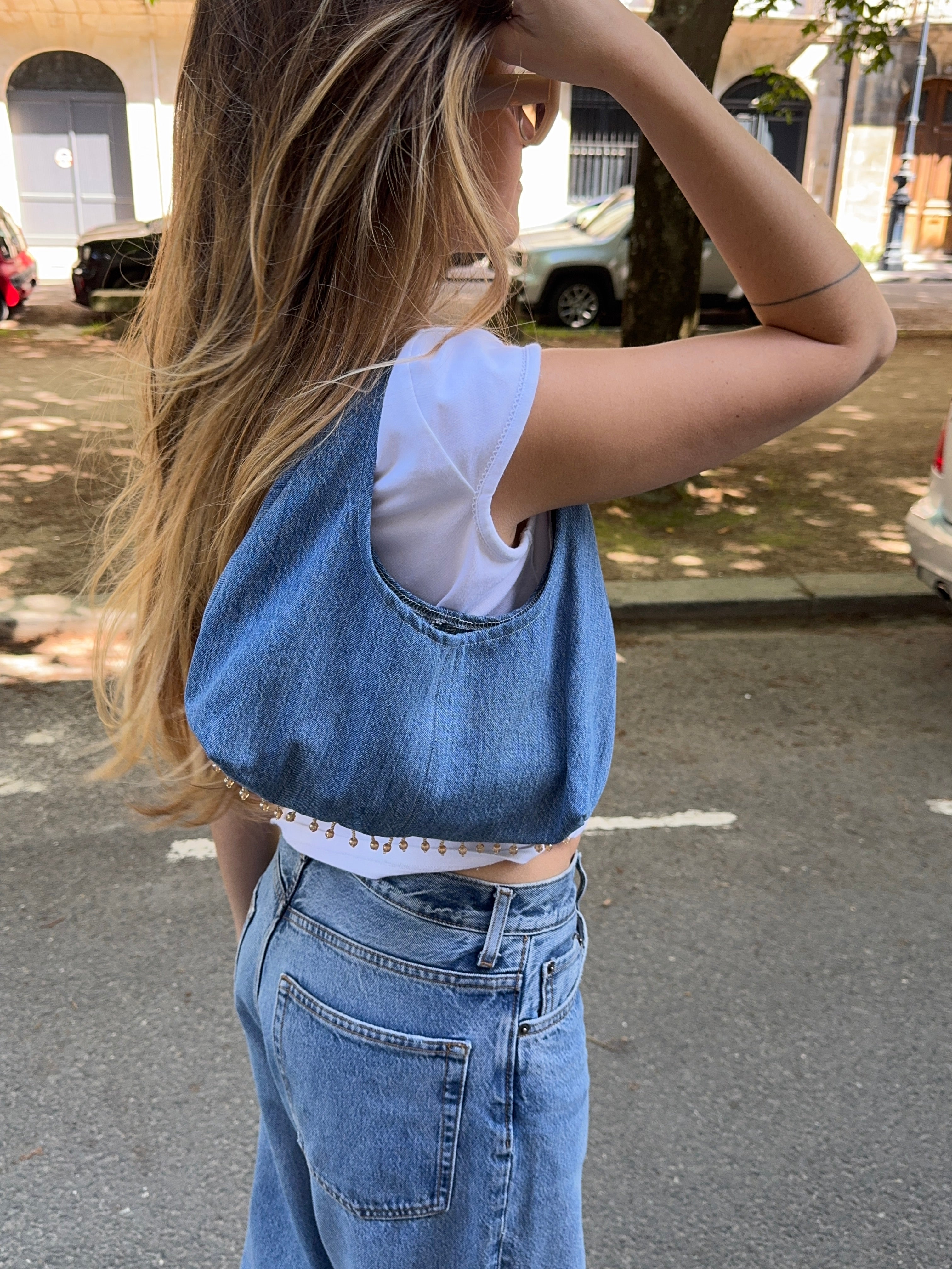 Sac upcyclé denim et perles vintage - petit
