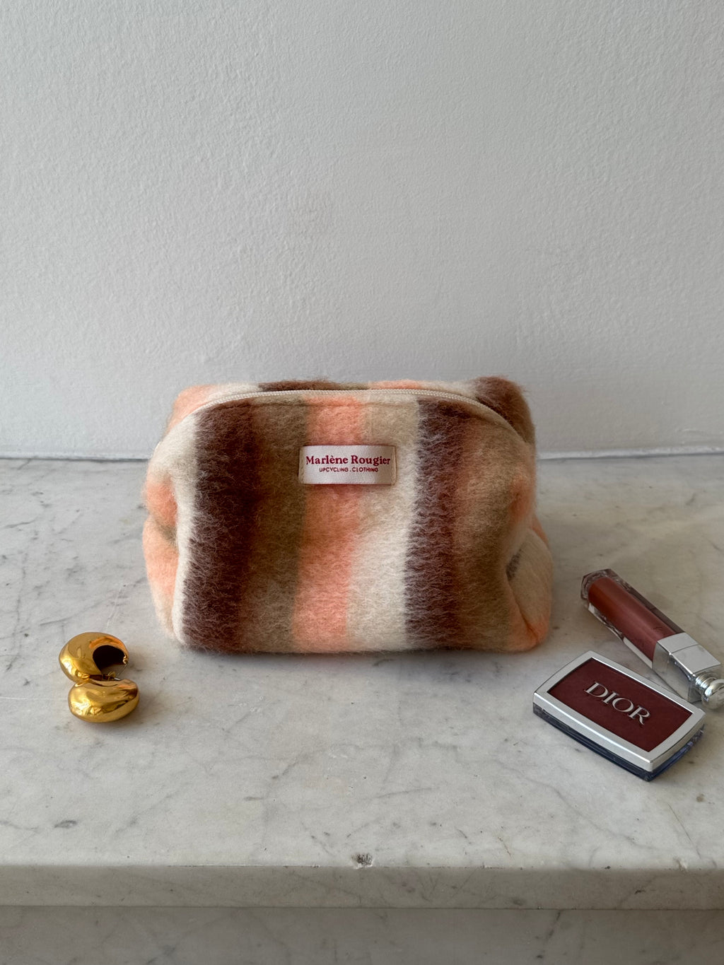 Trousse upcyclée laine à rayures colorées