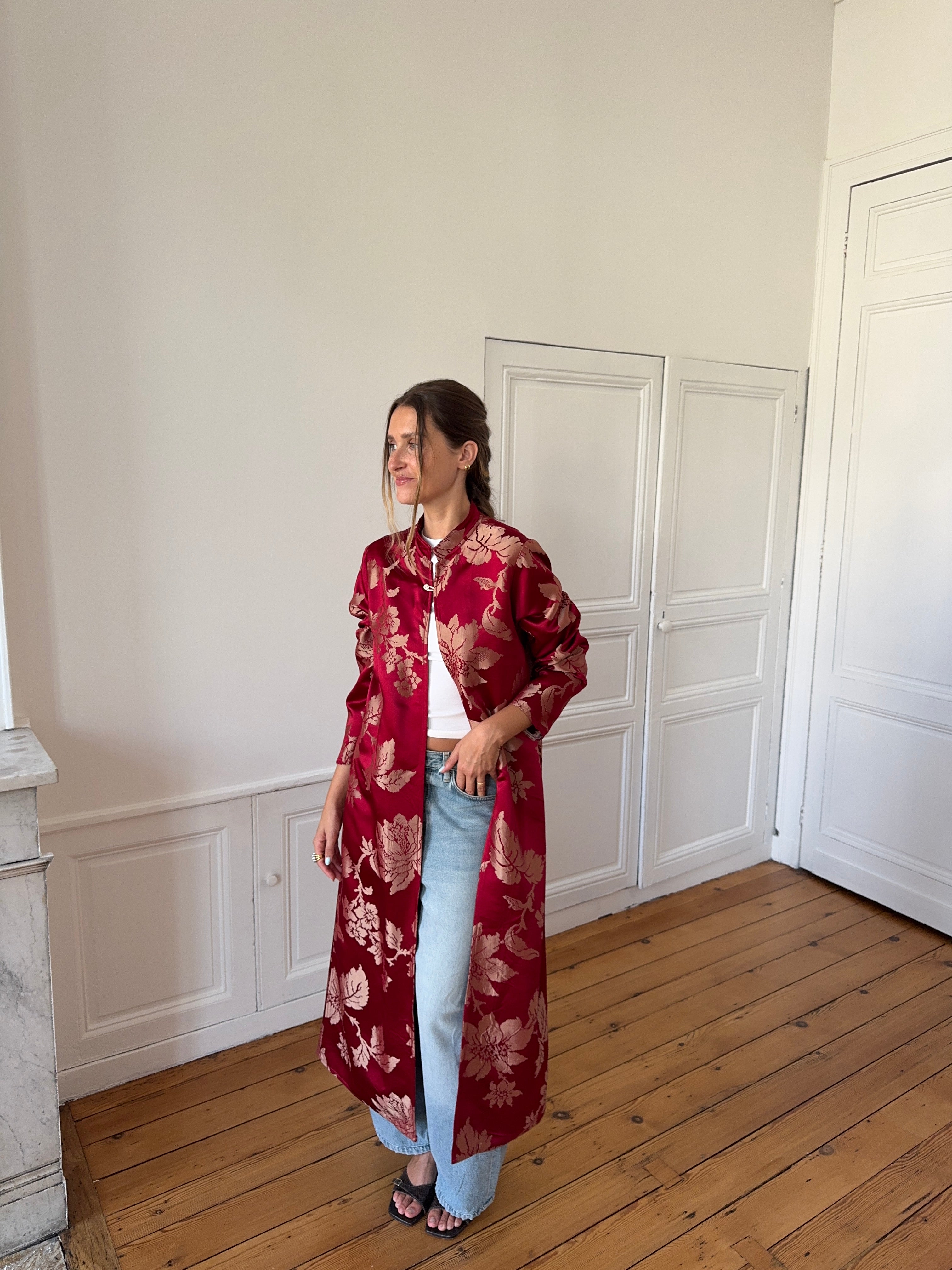 Veste longue upcyclée satinée rouge - M